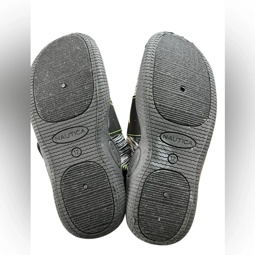 Nautica Boys Bilean Protective Water Shoe - Size 12 - Multiprint. NWT